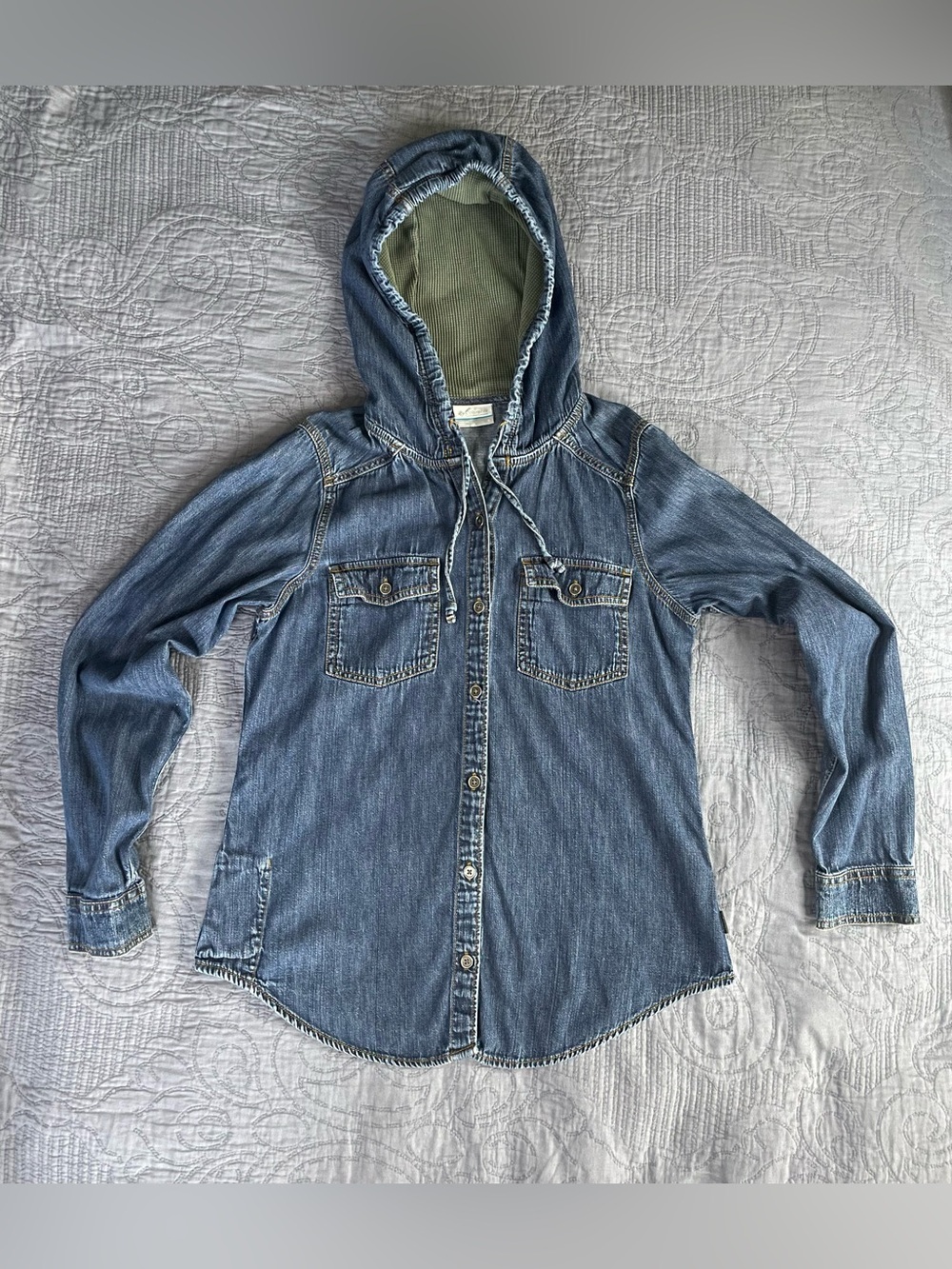 Columbia Lightweight Denim Jacket With Hoodie Size: Small